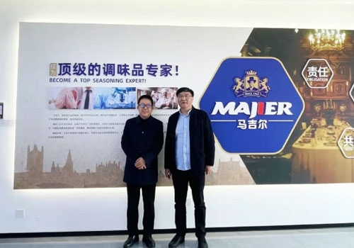热烈欢迎高新区管委会人大工委副主任王志一行，莅临郑州马吉尔食品有限公司参观调研！